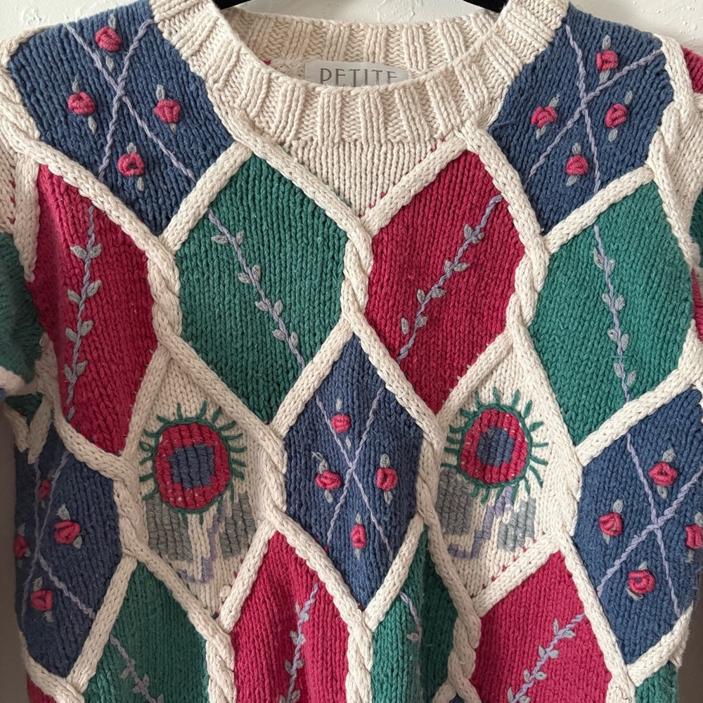 Vintage Petite Sophisticate Size Medium‎ Chunky Knit Floral Colorful 90s Sweater